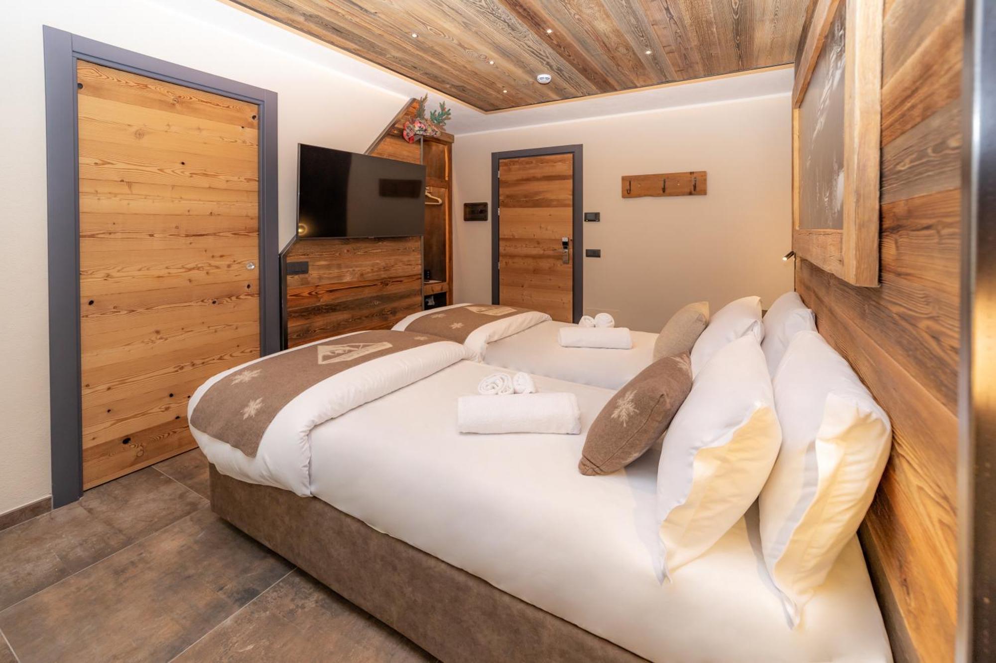 Avalanche - Alpine Boutique Hotel Sauze D'Oulx Quarto foto